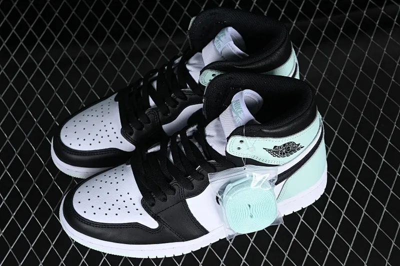 All categories Air Jordan Jordan series basketball shoes Air Jordan 1 High GX foreign trade version Air Jordan 1 Retro High OG "lgloo" AJ1 Joe 1 mint green 861428-100